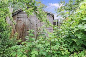 SHED & GREENHOUSE- click for photo gallery